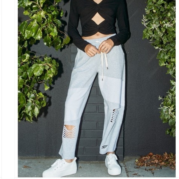 Time After Time gray white distressed cropped wide leg high rise sweatpants Sz L - Picture 4 of 8